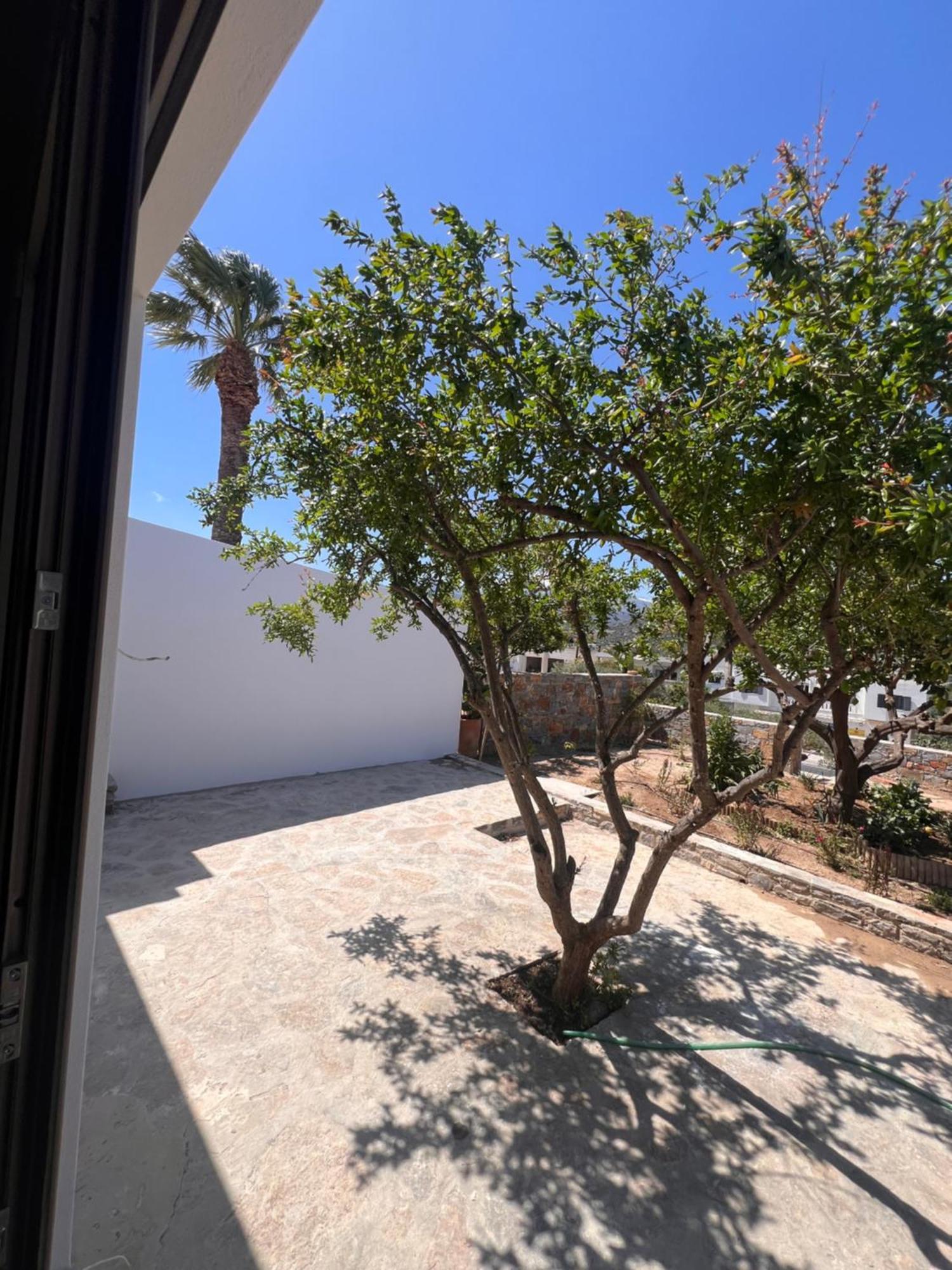 Gioma Garden Villas 伊斯特隆 外观 照片