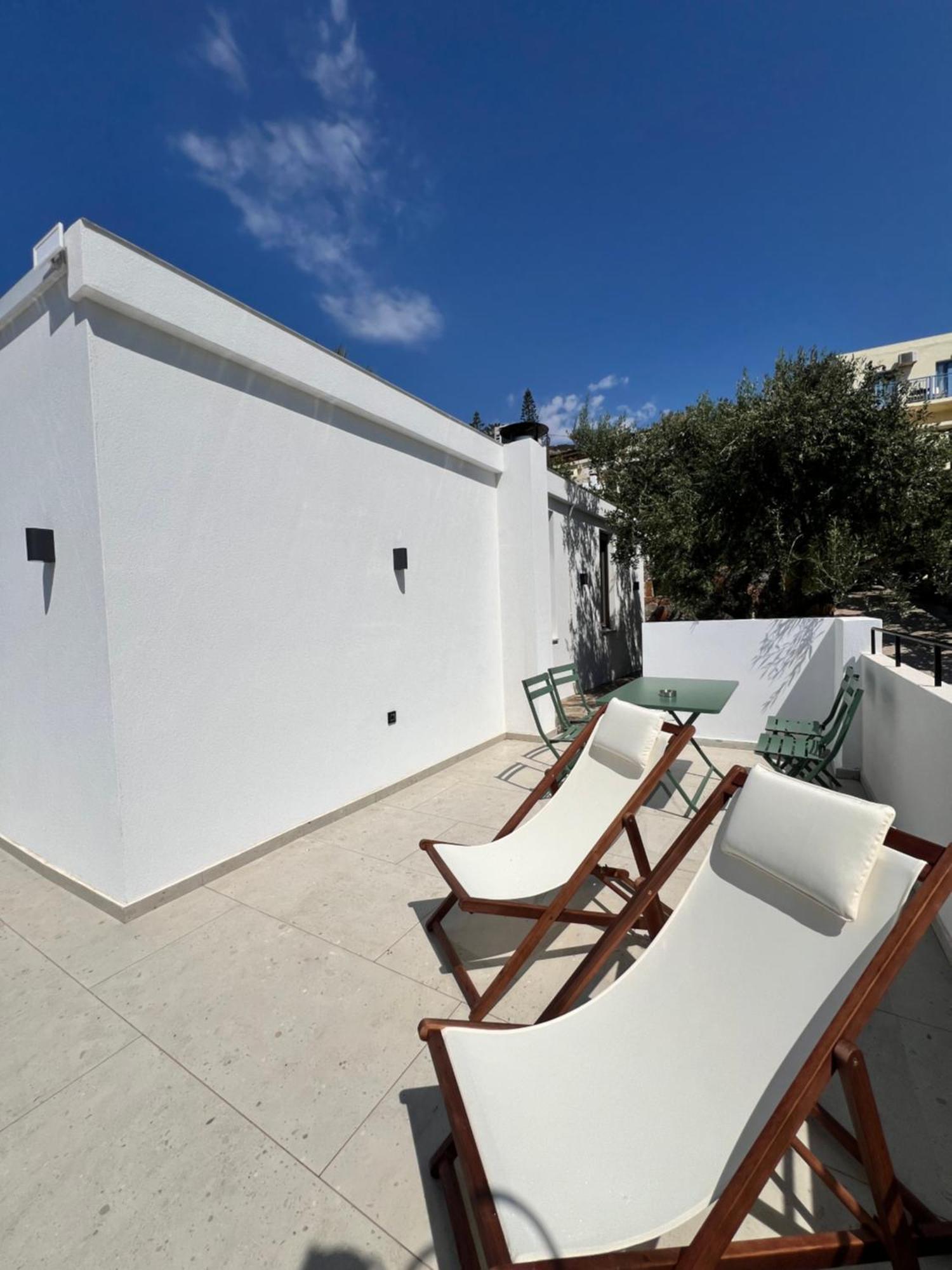 Gioma Garden Villas 伊斯特隆 外观 照片