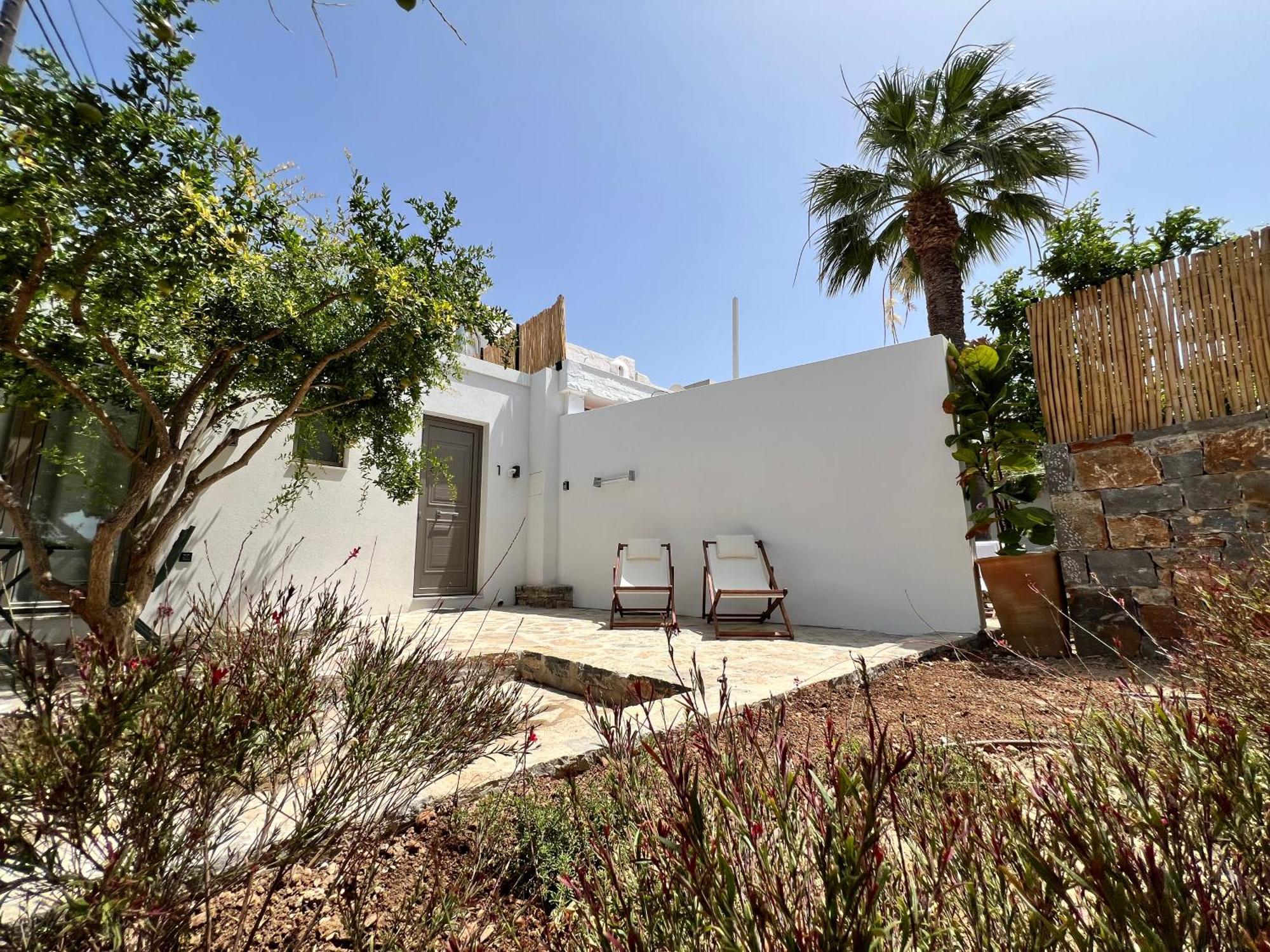 Gioma Garden Villas 伊斯特隆 外观 照片