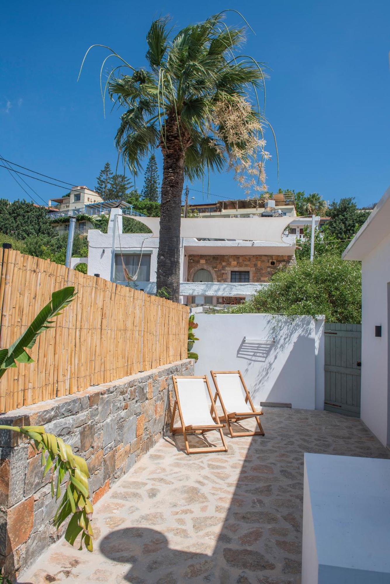 Gioma Garden Villas 伊斯特隆 外观 照片