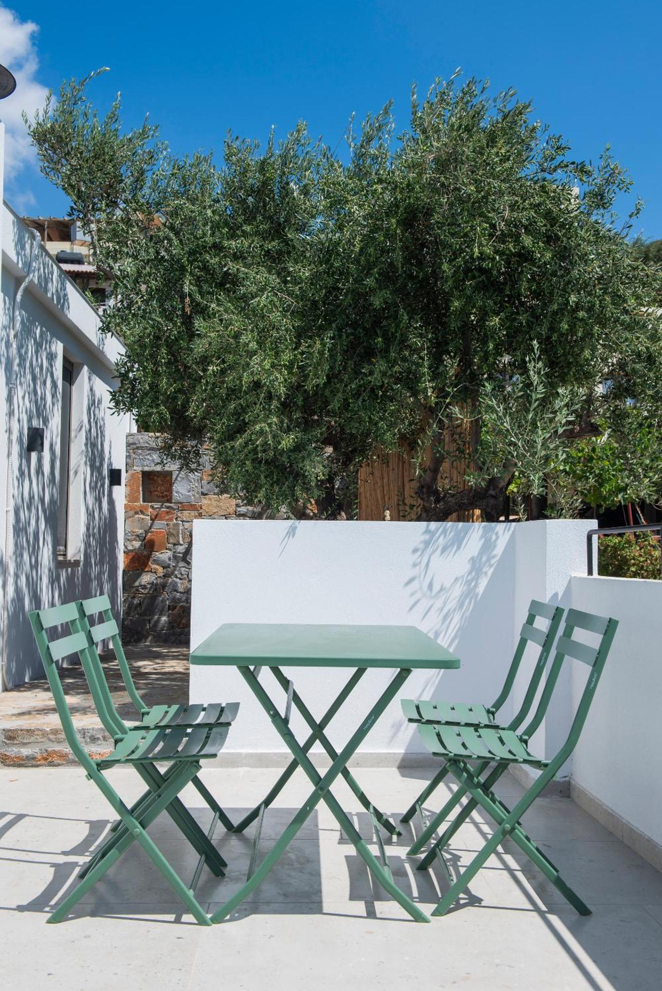 Gioma Garden Villas 伊斯特隆 外观 照片