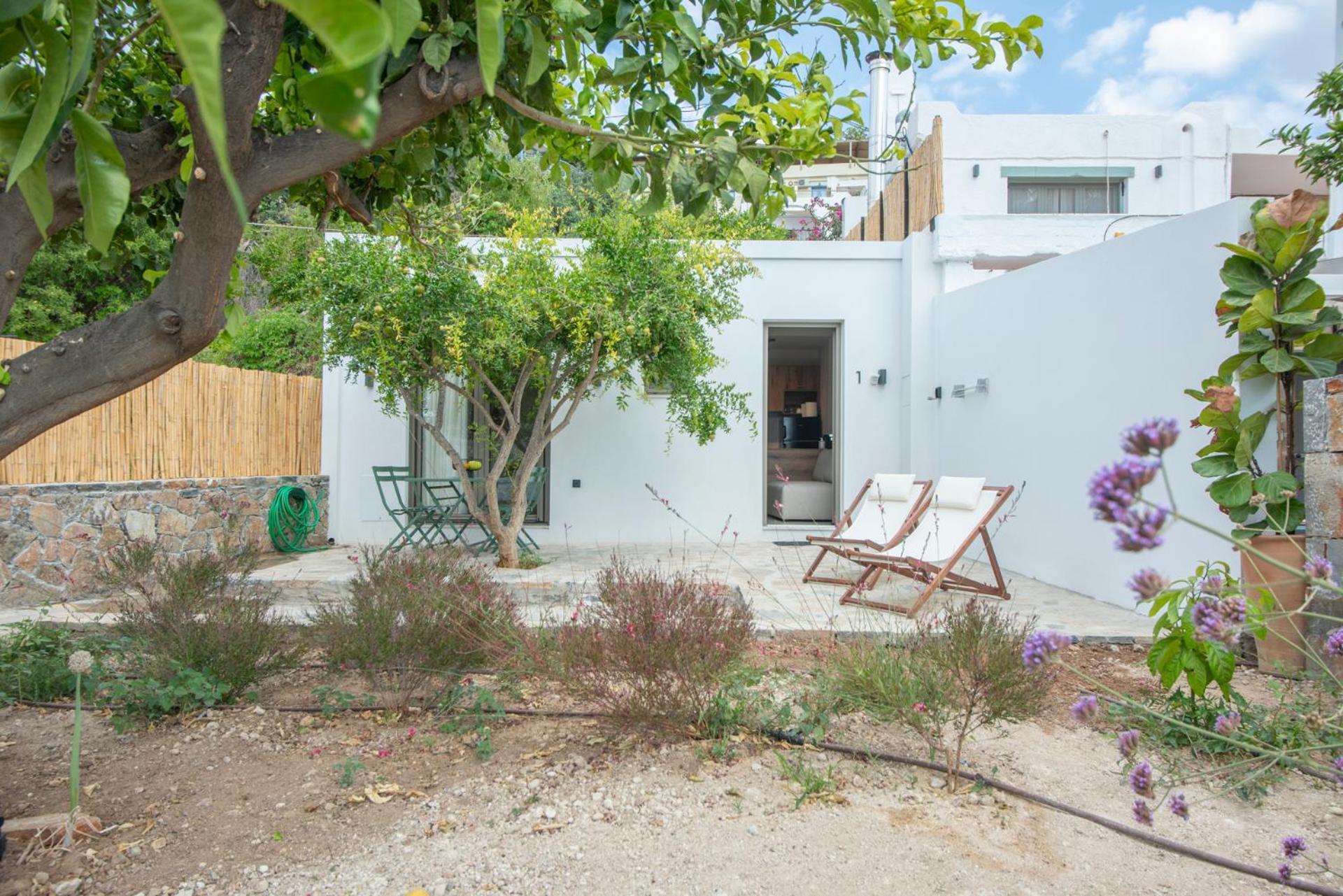 Gioma Garden Villas 伊斯特隆 外观 照片
